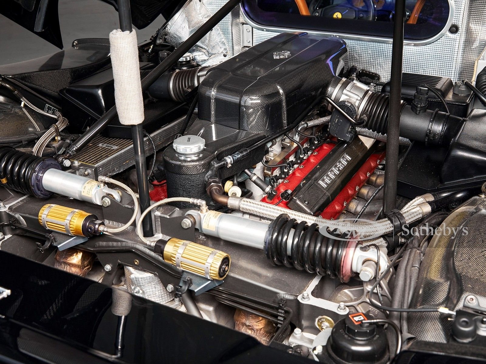 UM BELO EXEMPLAR PRETO DO FERRARI ENZO SERÁ LEILOADO EM MONTEREY, foto 39