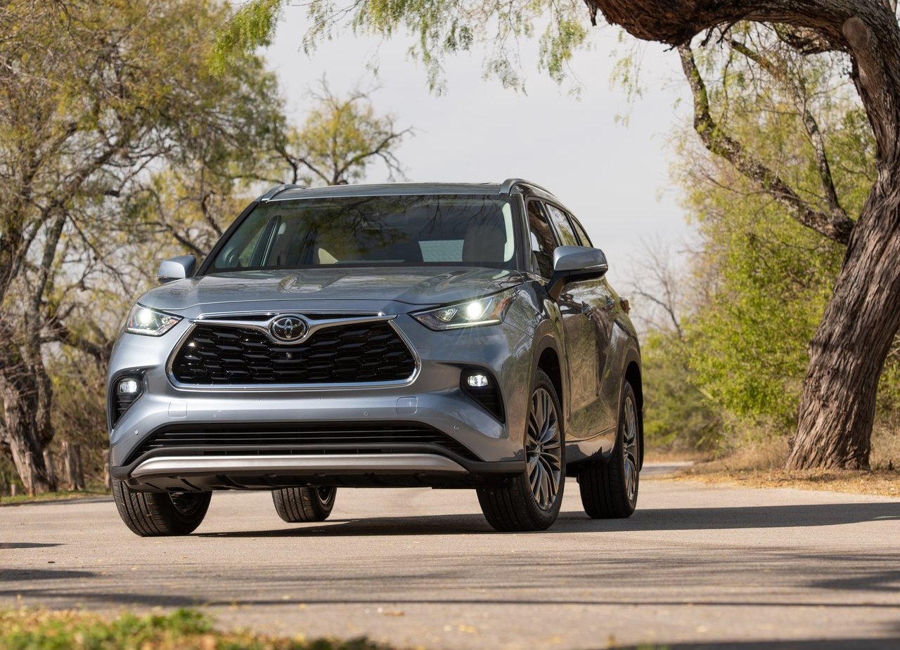 TOTOTA GRAND HIGHLANDER CHEGARÁ EM 2023 E COM UMA VERSÃO HÍBRIDA, foto 1