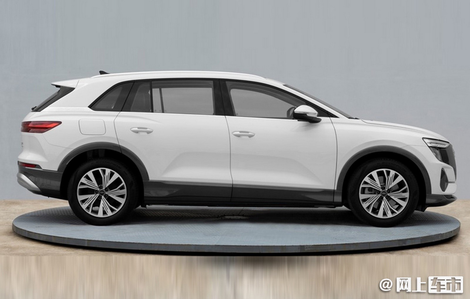 UM VAZAMENTO REVELA O NOVO AUDI Q5 E-TRON, UM SUV ELÉTRICO PREMIUM PARA A CHINA, foto 2