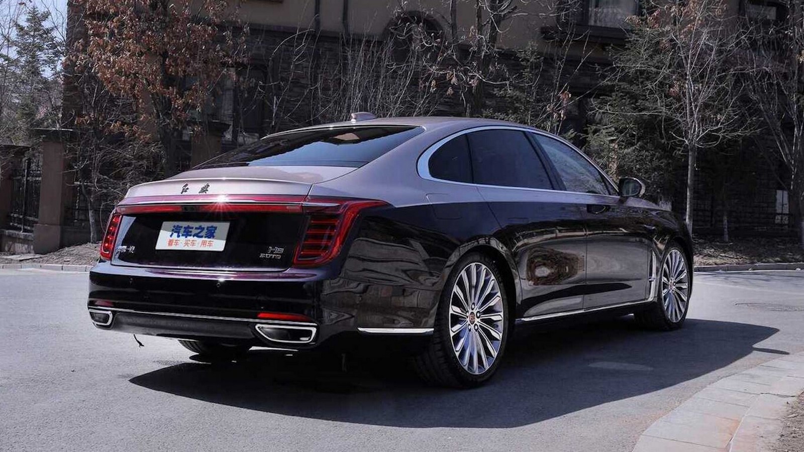 HONGQI H9: ESTE É O LUXUOSO PRÊMIO RECEBIDO PELOS MEDALHISTAS OLÍMPICOS DA CHINA, foto 2