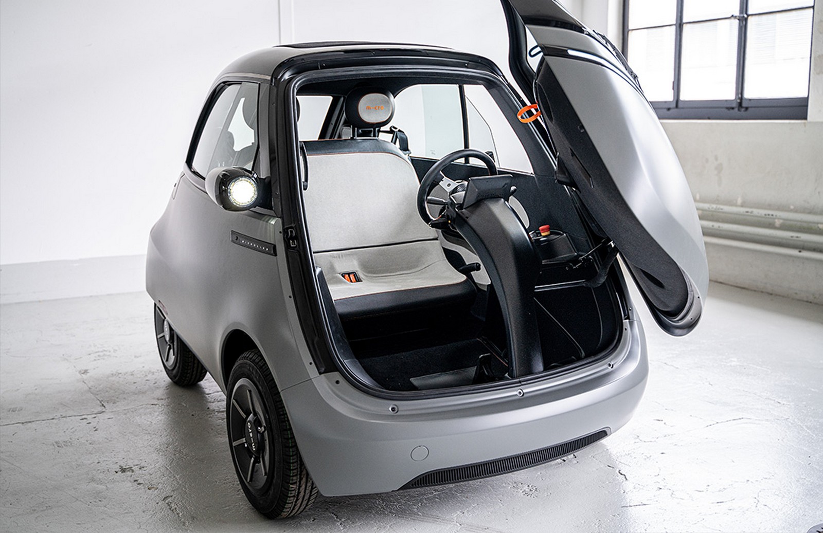 MICROLINO 2.0, O SUCESSOR DO ISETTA, COMEÇA A SER FABRICADO NA ITÁLIA, foto 2