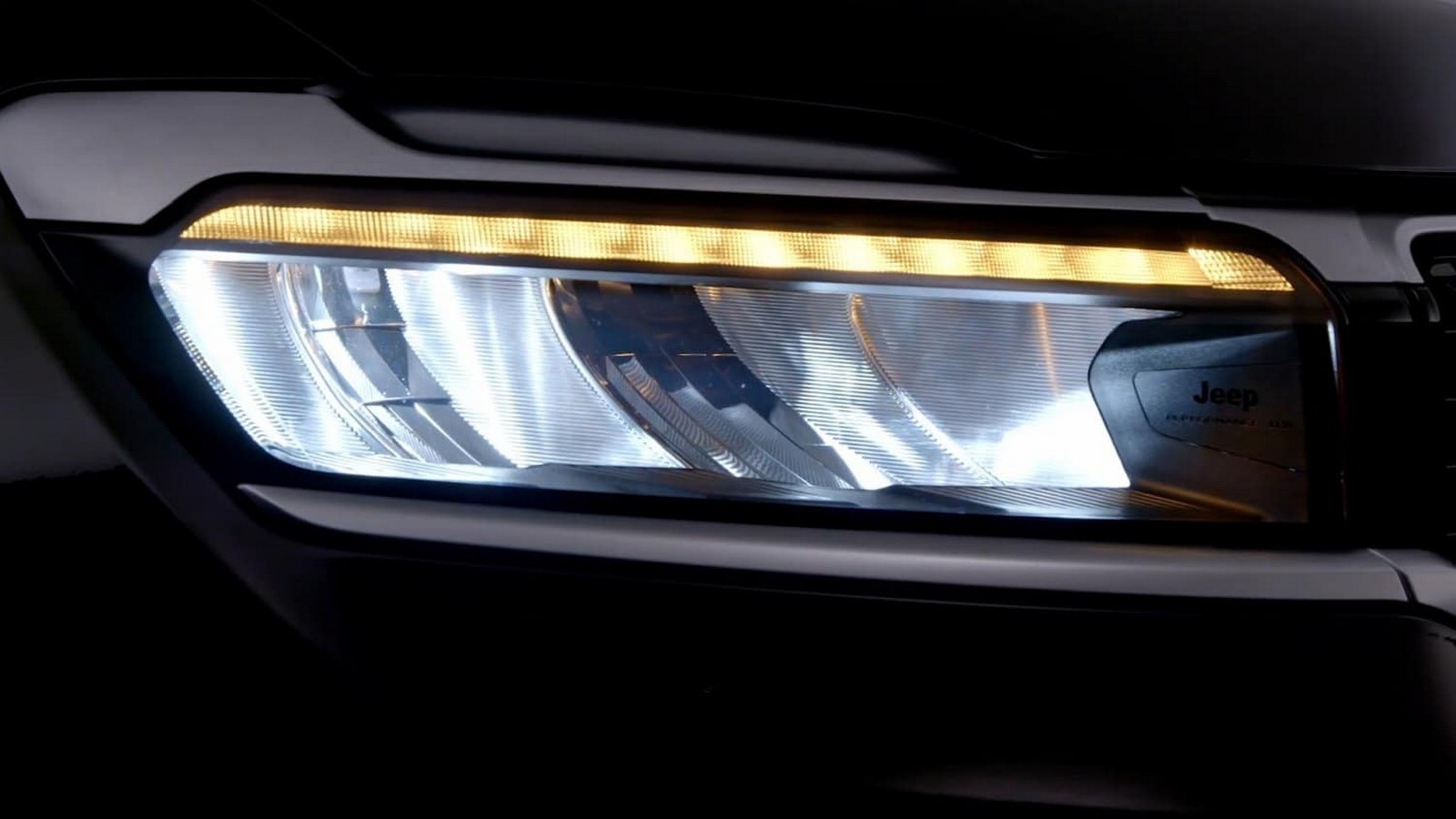 JEEP COMMANDER ESTÁ DE VOLTA NA FORMA DE UM COMPASS PARA SETE PASSAGEIROS, foto 10