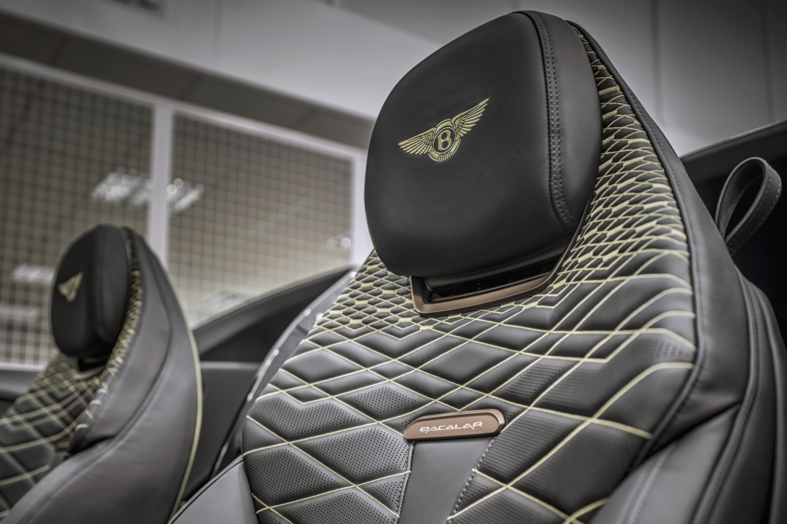 PRIMEIRO BENTLEY MULLINER BACALAR ACABA DE SAIR DA LINHA DE PRODUÇÃO, foto 5