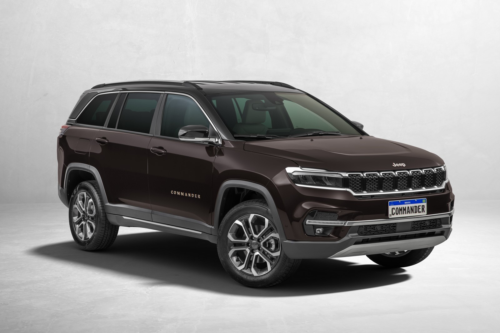JEEP COMMANDER: O MAIS SOFISTICADO MODELO DA MARCA JÁ FABRICADO NO BRASIL, foto 4