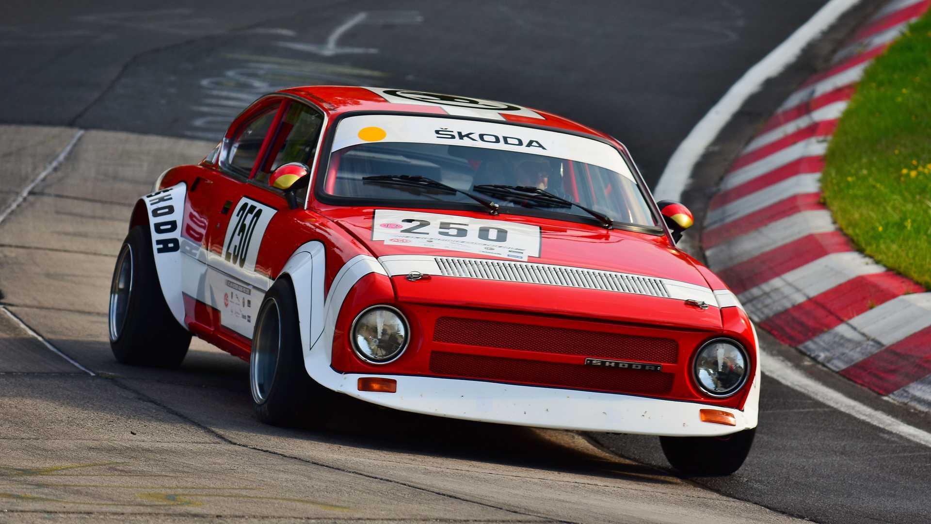 UMA REVISÃO NA HISTÓRIA DOS SKODA 180 RS E 200 RS DE RALLY, foto 2