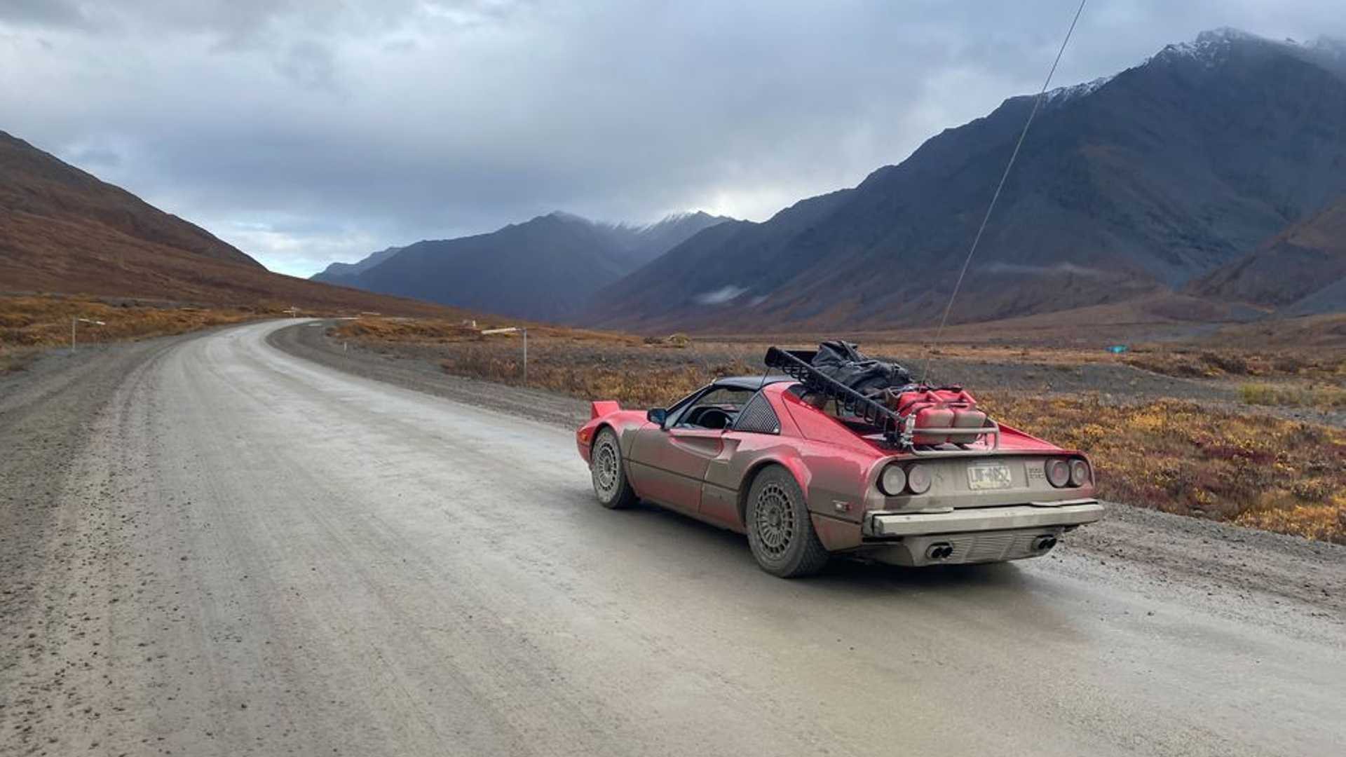 ESTE FERRARI F308 GTSi FEZ UMA ESPETACULAR VIAGEM PELO ÁRTICO, foto 2