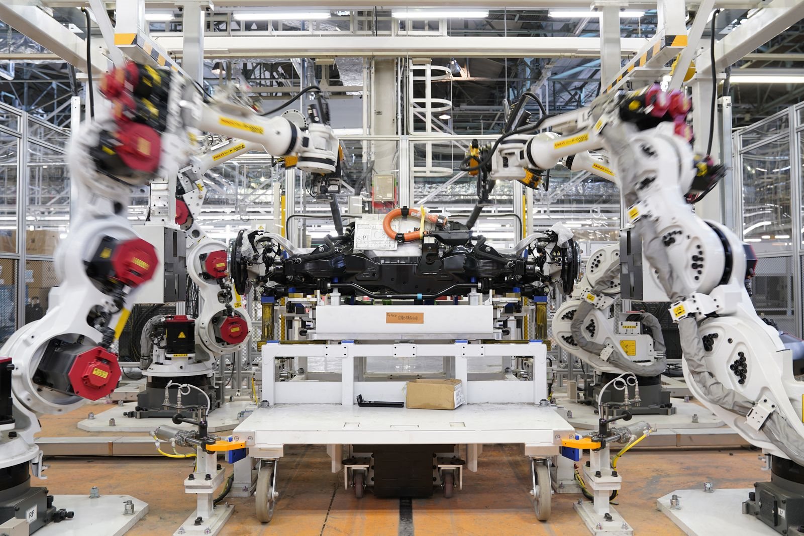 NISSAN REVELA INICIATIVA NISSAN INTELLIGENT FACTORY, foto 9