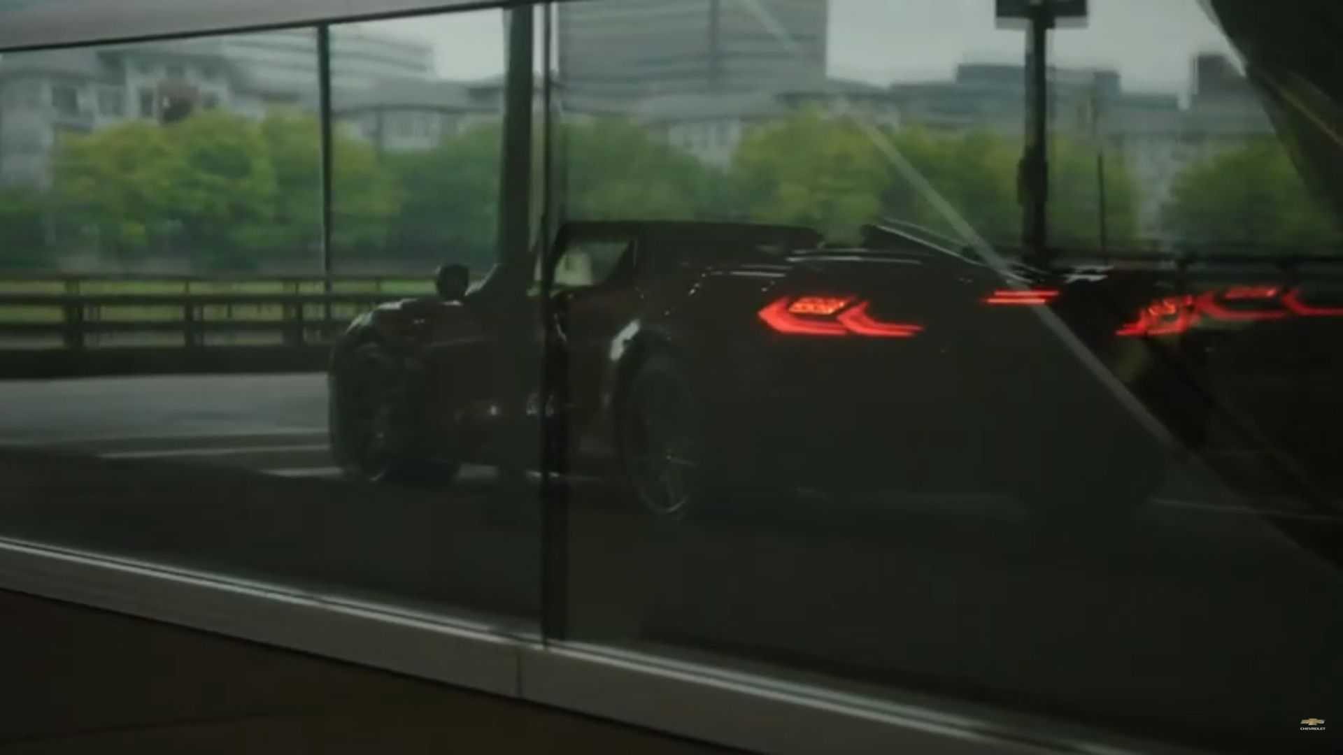 CHEVROLET CONFIRMA O CORVETTE Z06 CONVERTIBLE EM UM NOVO TEASER, foto 1