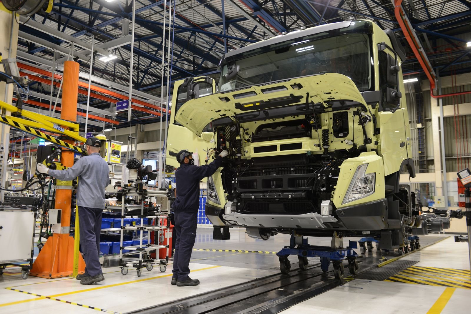 VOLVO INICIA PRODUÇÃO EM SÉRIE DOS NOVOS CAMINHÕES FH, FM E FMX NO BRASIL, foto 5