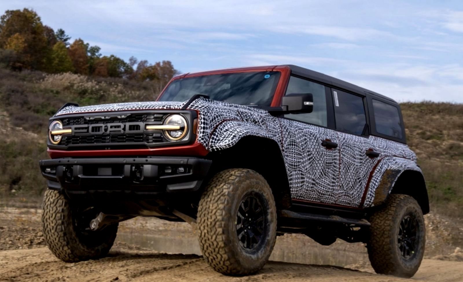 FORD BRONCO RAPTOR APARECE MAIS UMA VEZ EM NOVAS IMAGENS, foto 1