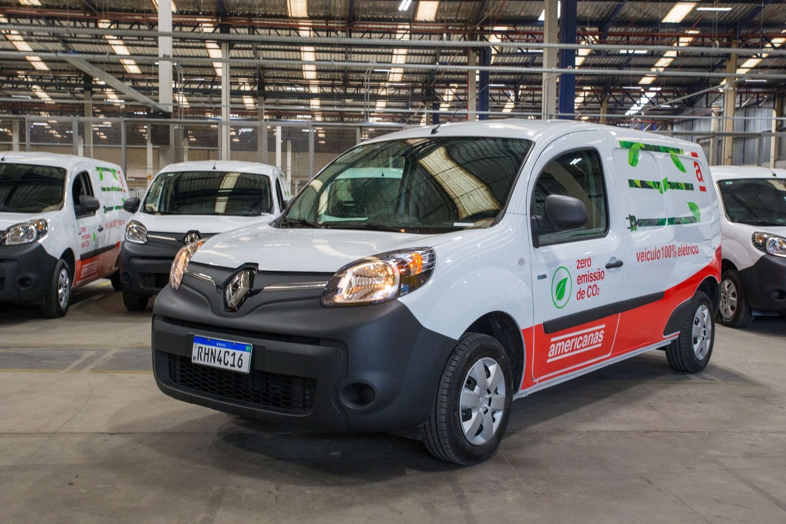 100 RENAULT KANGOO E-TECH ELECTRIC SERÃO UTILIZADOS PELA AMERICANAS S.A., foto 3
