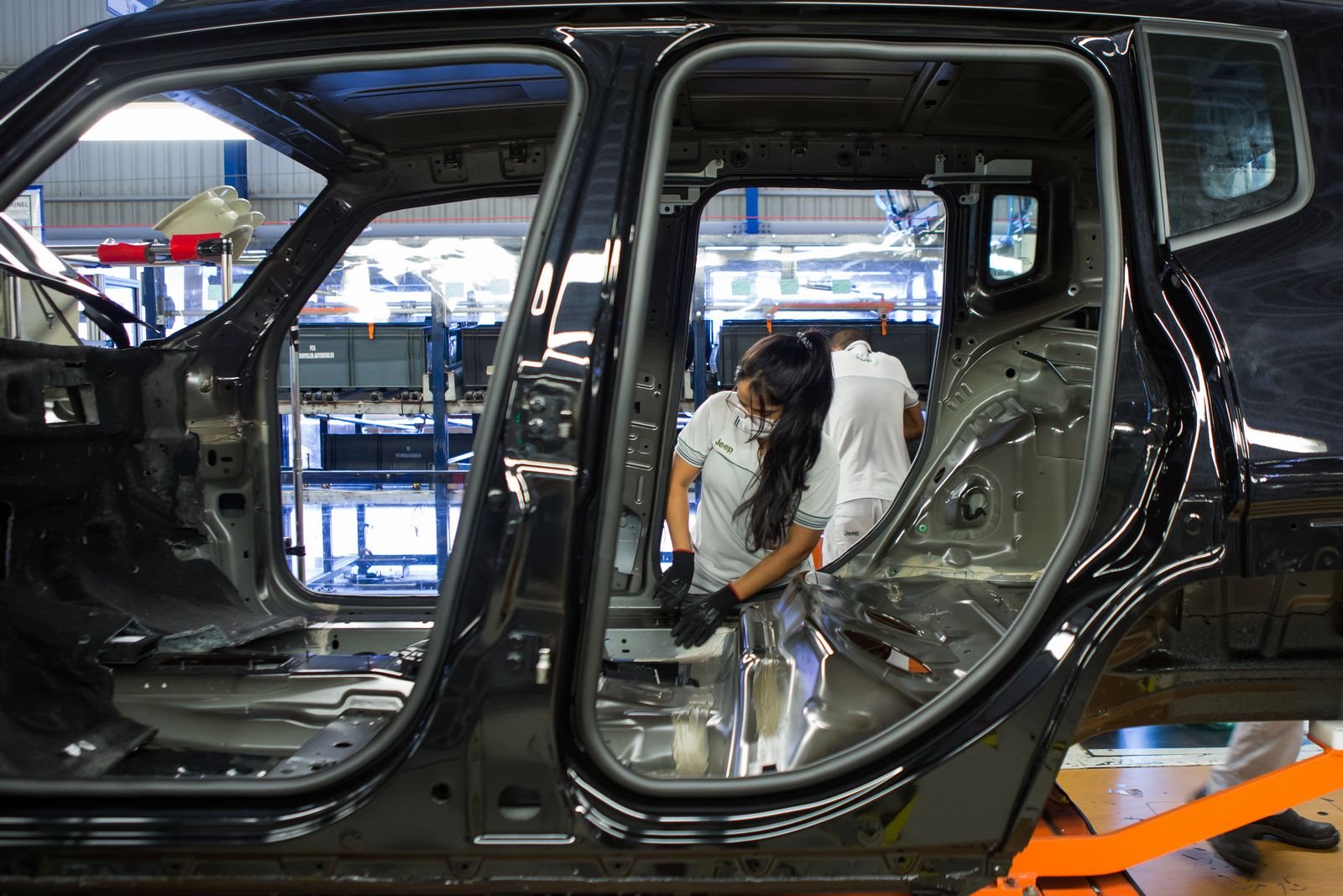 POLO AUTOMOTIVO DA STELLANTIS EM PERNAMBUCO CHEGA À MARCA DE 450 MIL UNIDADES PRODUZIDAS DO JEEP RENEGADE, foto 3