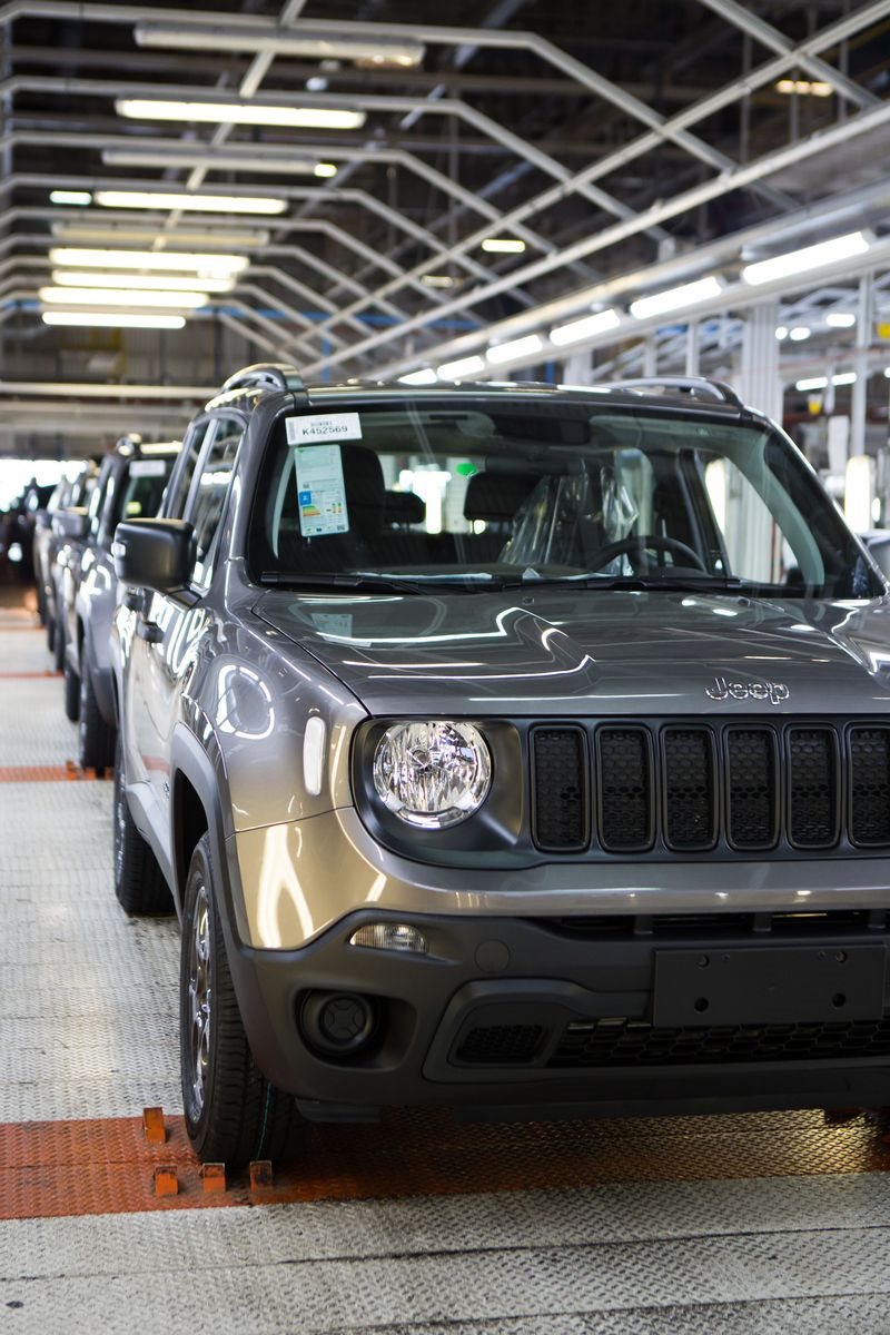 POLO AUTOMOTIVO DA STELLANTIS EM PERNAMBUCO CHEGA À MARCA DE 450 MIL UNIDADES PRODUZIDAS DO JEEP RENEGADE, foto 5