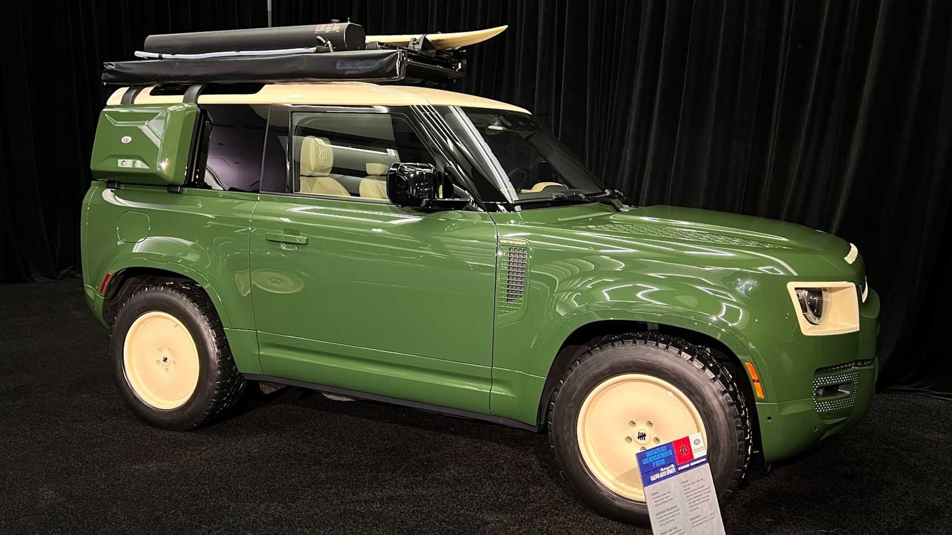GALPIN CONVERTE O LAND ROVER DEFENDER EM UM BRINQUEDO RETRO, foto 1