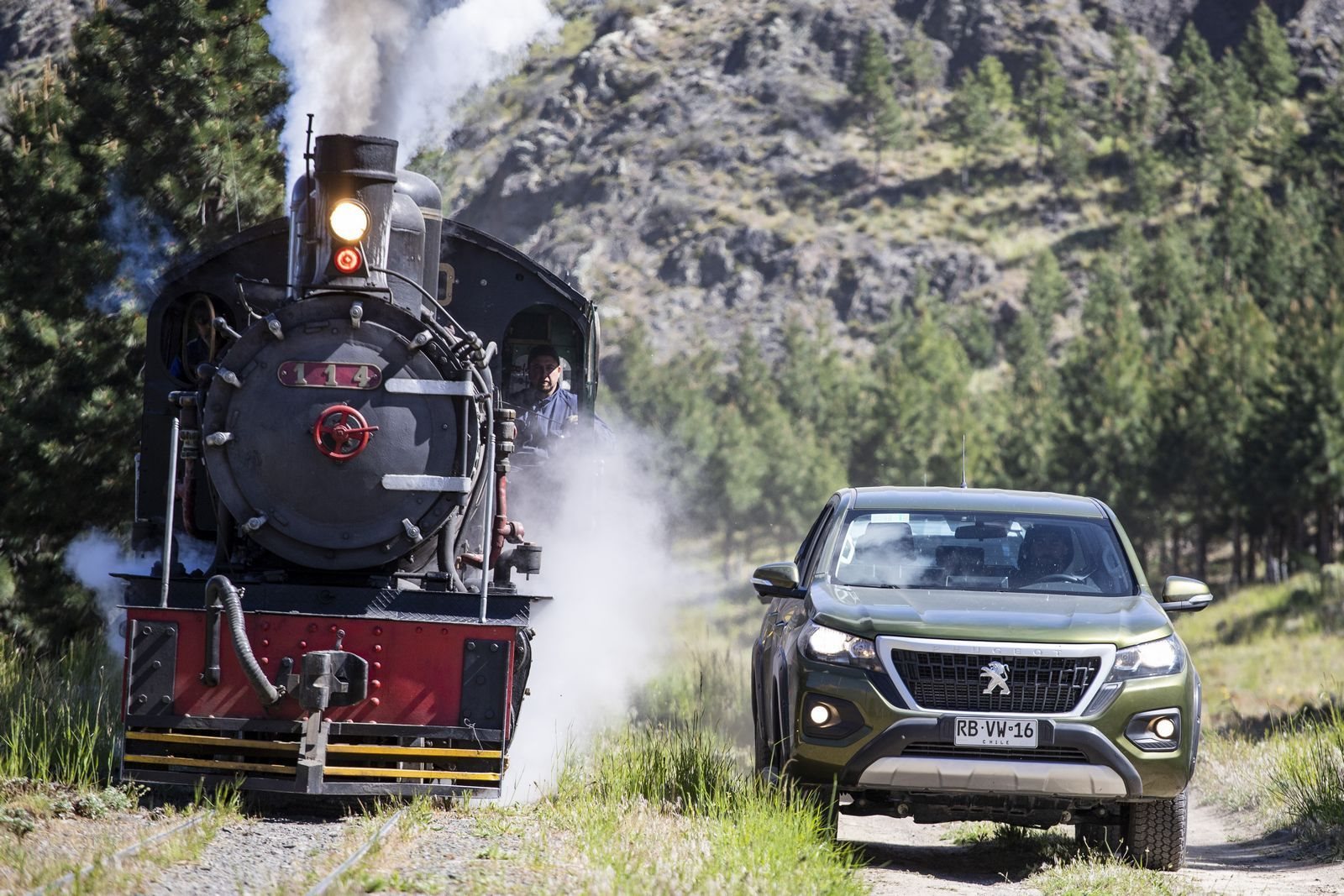 OS PEUGEOT LANDTREK EM USHUAIA. A EXPEDIÇÃO ‘CONECTANDO AS AMÉRICAS’ CHEGA À TERRA DO FOGO ARGENTINA, foto 6