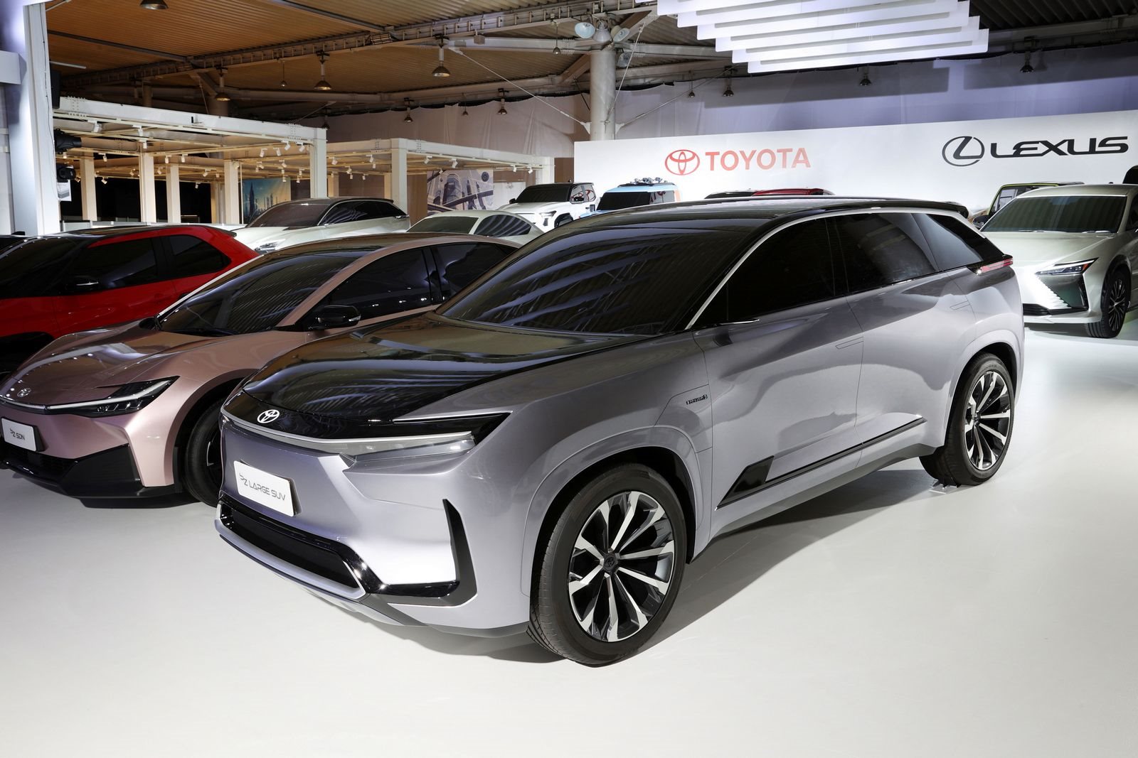 TOYOTA APRESENTA UMA LINHA COMPLETA DE VEÍCULOS ELÉTRICOS DE BATERIA A NÍVEL MUNDIAL, foto 28