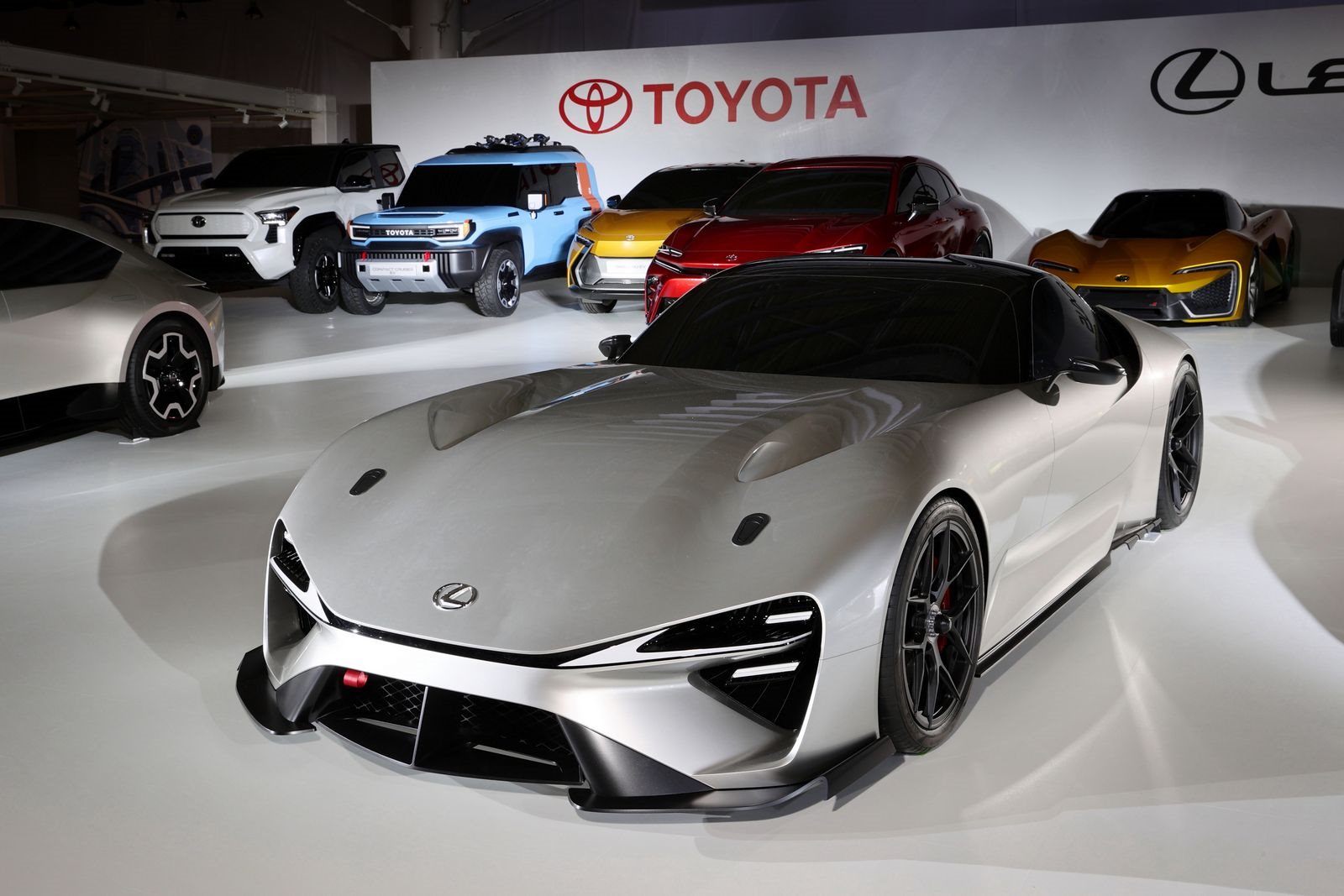 TOYOTA APRESENTA UMA LINHA COMPLETA DE VEÍCULOS ELÉTRICOS DE BATERIA A NÍVEL MUNDIAL, foto 29