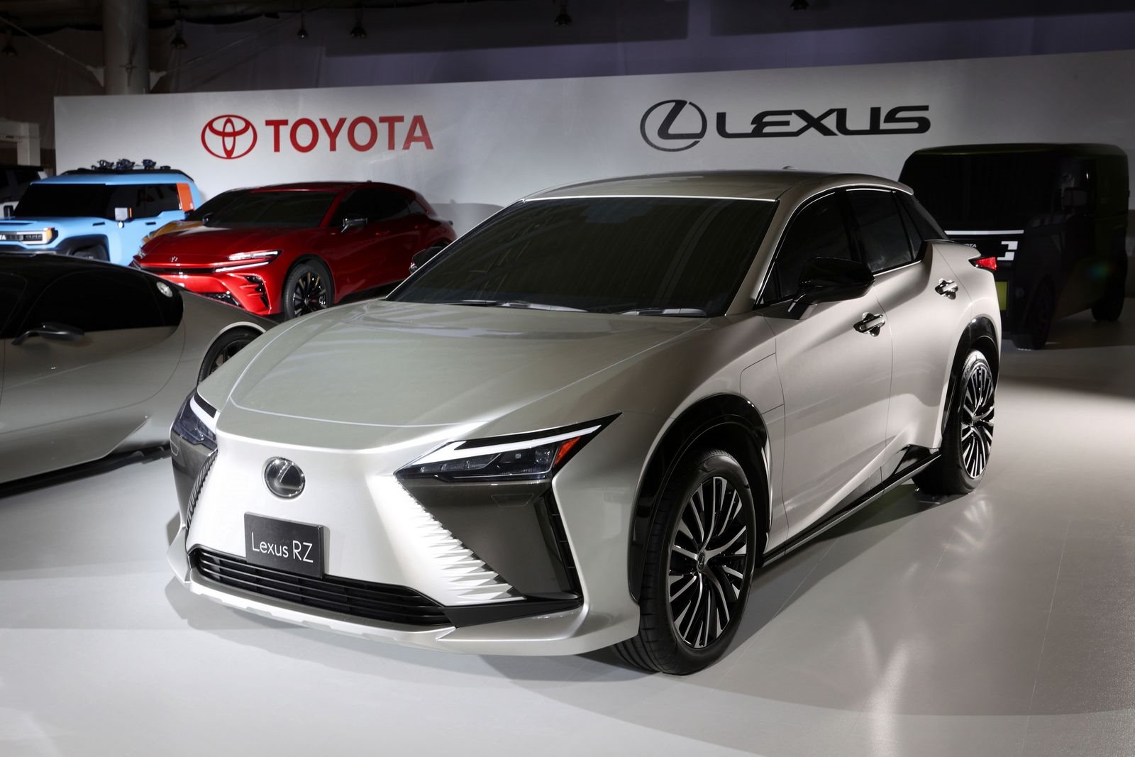 TOYOTA APRESENTA UMA LINHA COMPLETA DE VEÍCULOS ELÉTRICOS DE BATERIA A NÍVEL MUNDIAL, foto 30