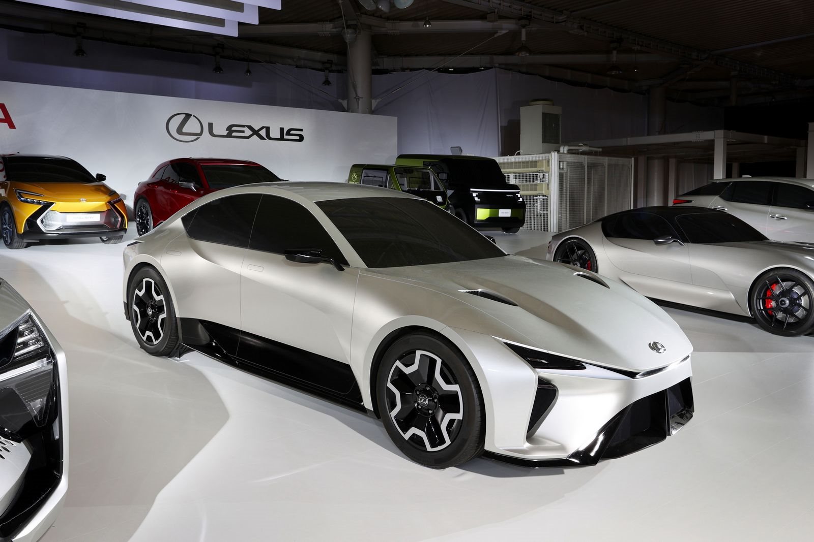 TOYOTA APRESENTA UMA LINHA COMPLETA DE VEÍCULOS ELÉTRICOS DE BATERIA A NÍVEL MUNDIAL, foto 31