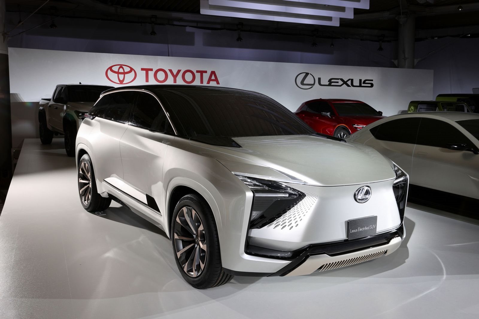 TOYOTA APRESENTA UMA LINHA COMPLETA DE VEÍCULOS ELÉTRICOS DE BATERIA A NÍVEL MUNDIAL, foto 32
