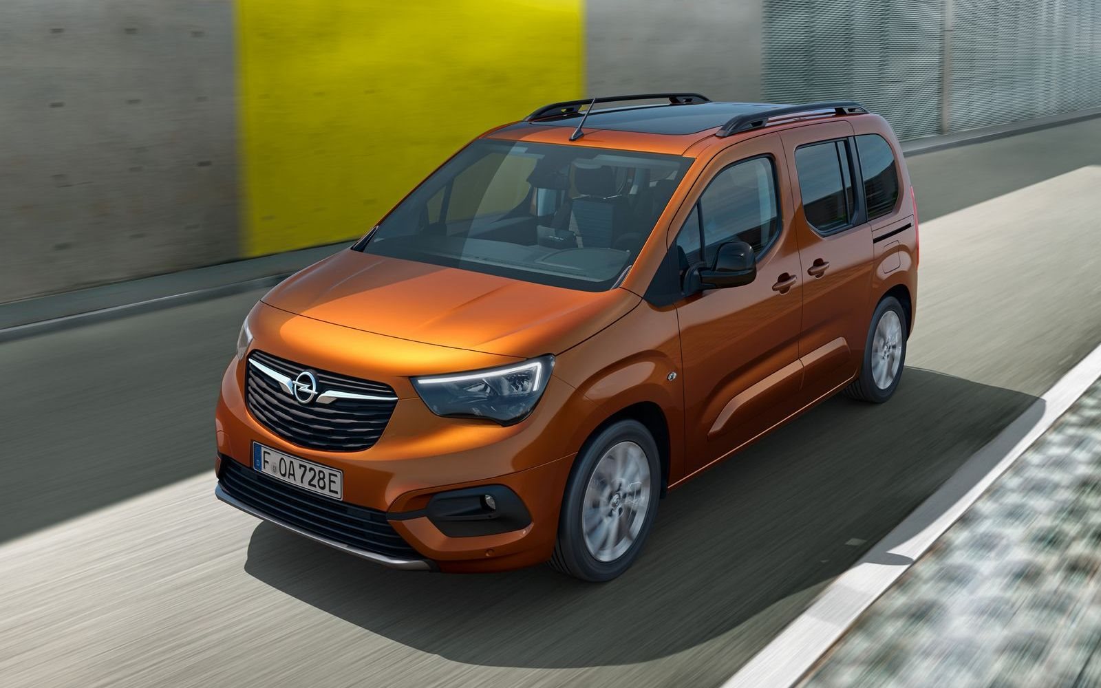 ‘E’ DE ELÉTRICO: A OPEL ESTÁ SEMPRE FOCADA NA ELETRIFICAÇÃO, foto 2