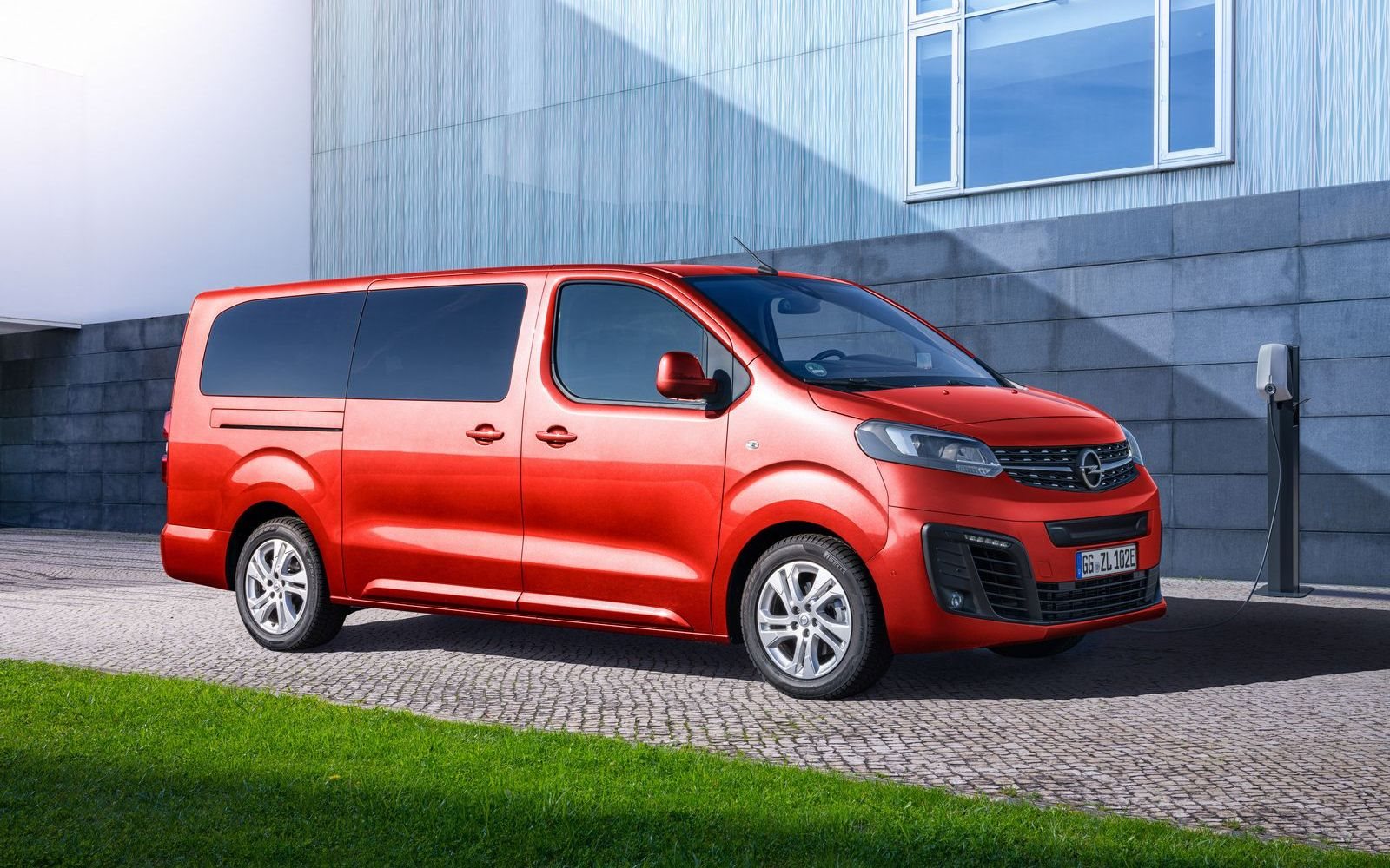 ‘E’ DE ELÉTRICO: A OPEL ESTÁ SEMPRE FOCADA NA ELETRIFICAÇÃO, foto 3