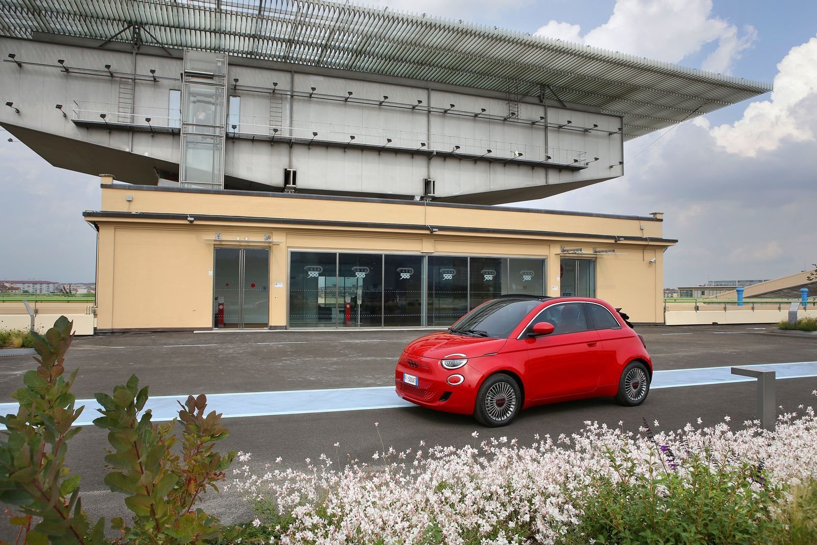 FIAT: UMA LINHA TOTALMENTE (RED), foto 4