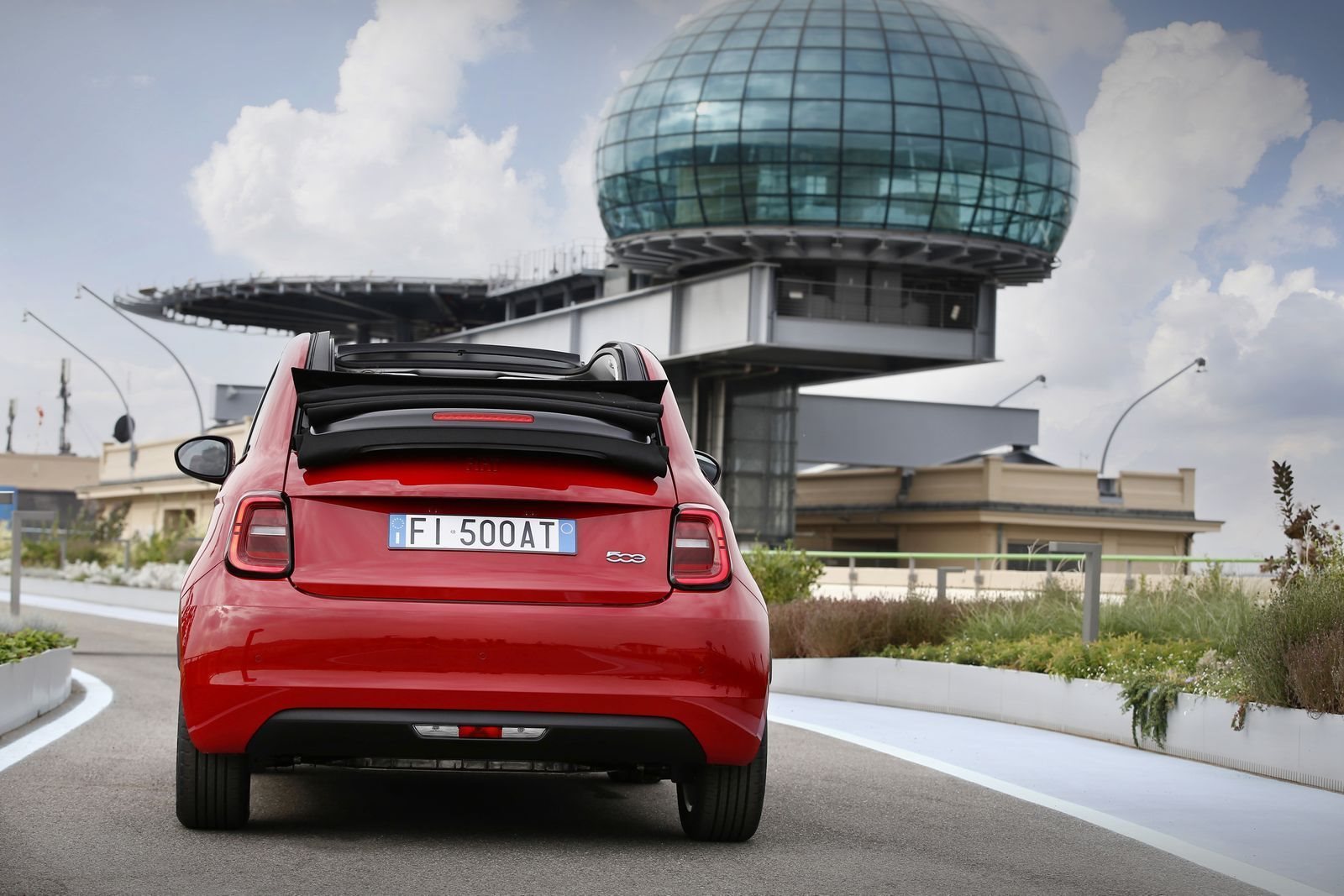 FIAT: UMA LINHA TOTALMENTE (RED), foto 8