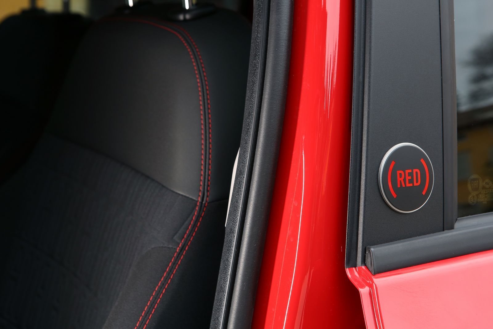 FIAT: UMA LINHA TOTALMENTE (RED), foto 65