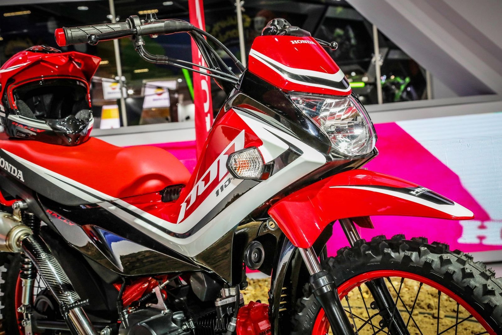 HONDA POP COMPLETA 15 ANOS NO MERCADO NACIONAL, foto 5