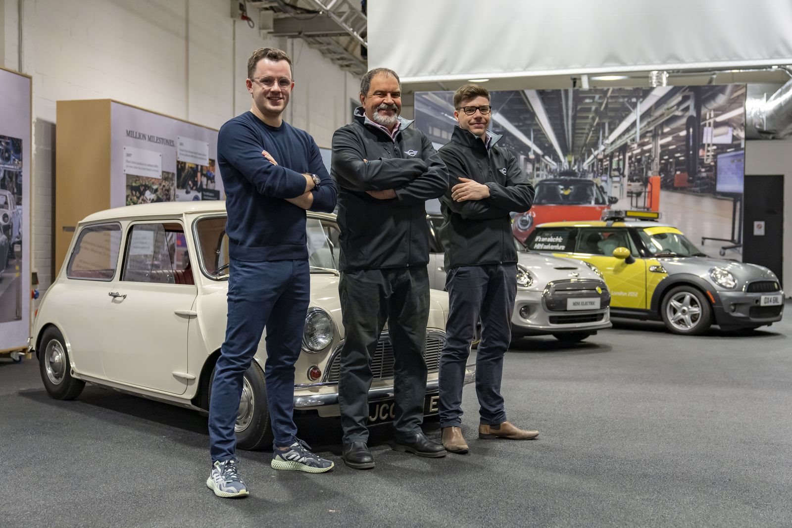 MODERNIZANDO O PASSADO: MINI ELETRIFICA MODELOS CLÁSSICOS NA FÁBRICA DE OXFORD, foto 1