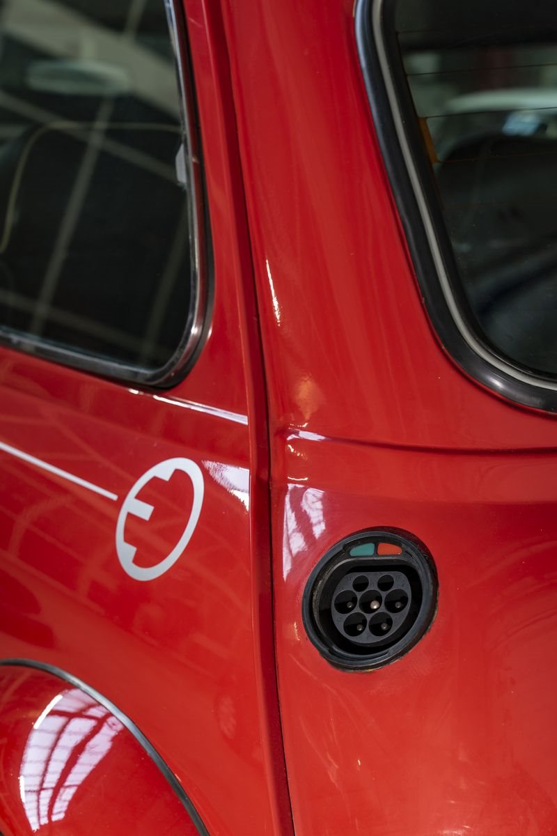 MODERNIZANDO O PASSADO: MINI ELETRIFICA MODELOS CLÁSSICOS NA FÁBRICA DE OXFORD, foto 15