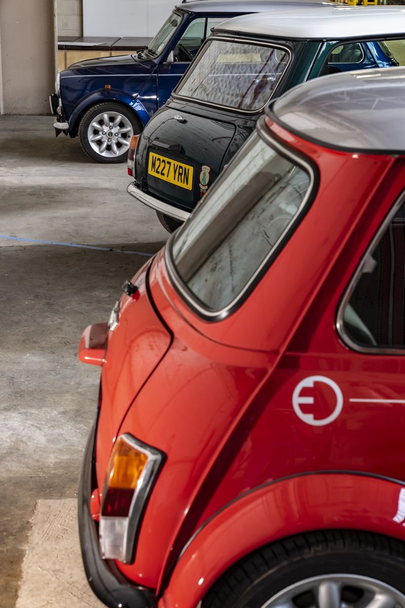 MODERNIZANDO O PASSADO: MINI ELETRIFICA MODELOS CLÁSSICOS NA FÁBRICA DE OXFORD, foto 18