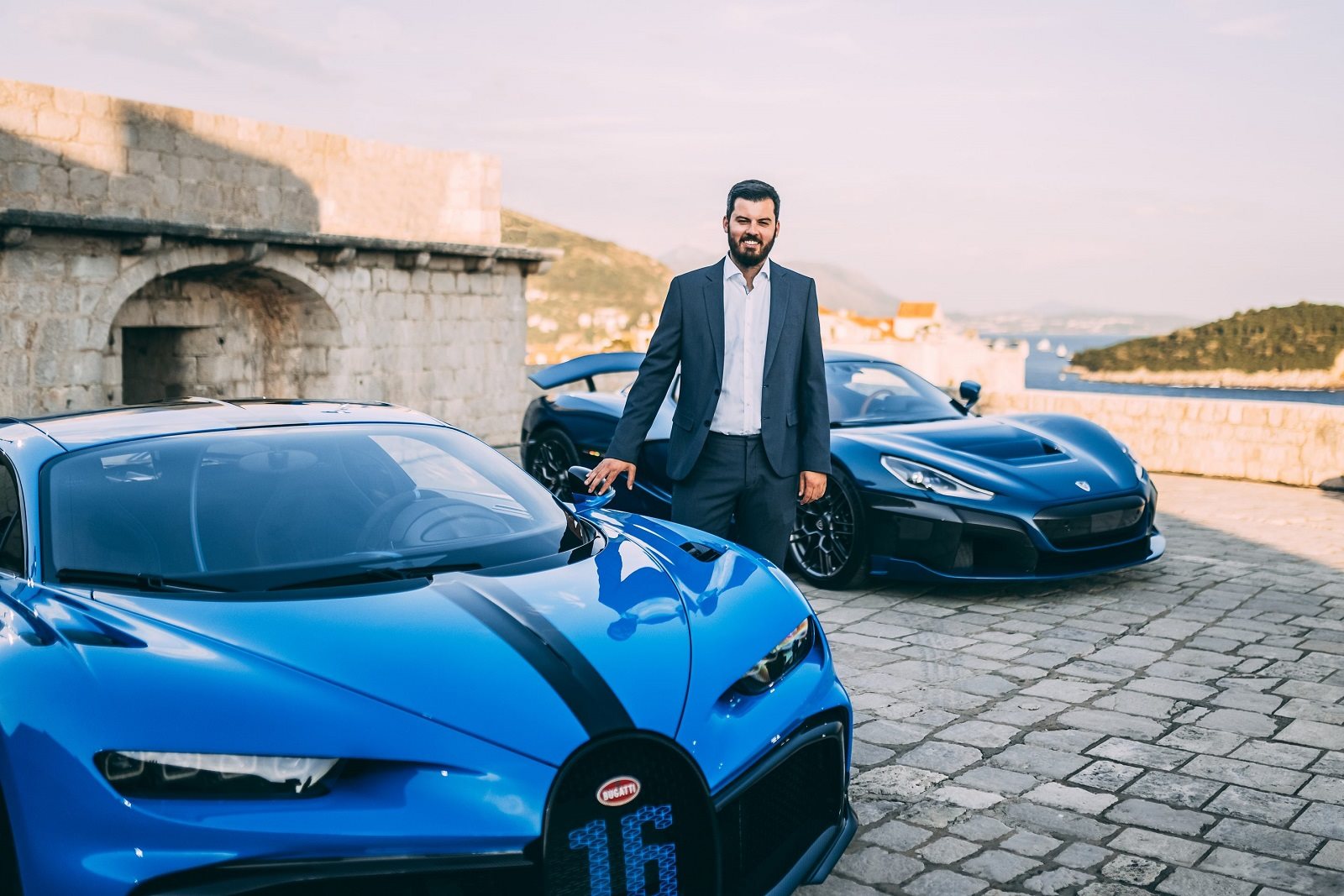BUGATTI CONFIRMA QUE HAVERÁ UM NOVO HYPERCAR A COMBUSTÃO DEPOIS DO CHIRON, foto 1