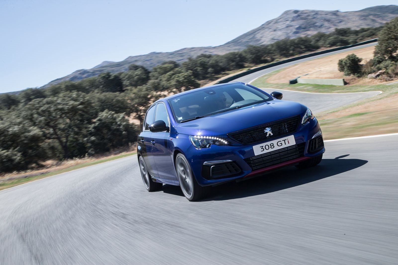 DO 301 AO NOVO 308: DEZ GERAÇÕES DA SÉRIE MAIS COMPLETA DA HISTÓRIA DA PEUGEOT, foto 7