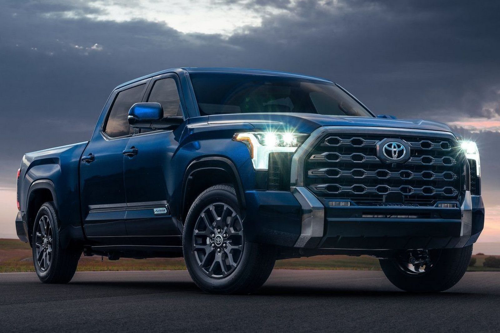 TOYOTA ACABA COM A HEGEMONIA DA GENERAL MOTORS NOS ESTADOS UNIDOS, foto 1