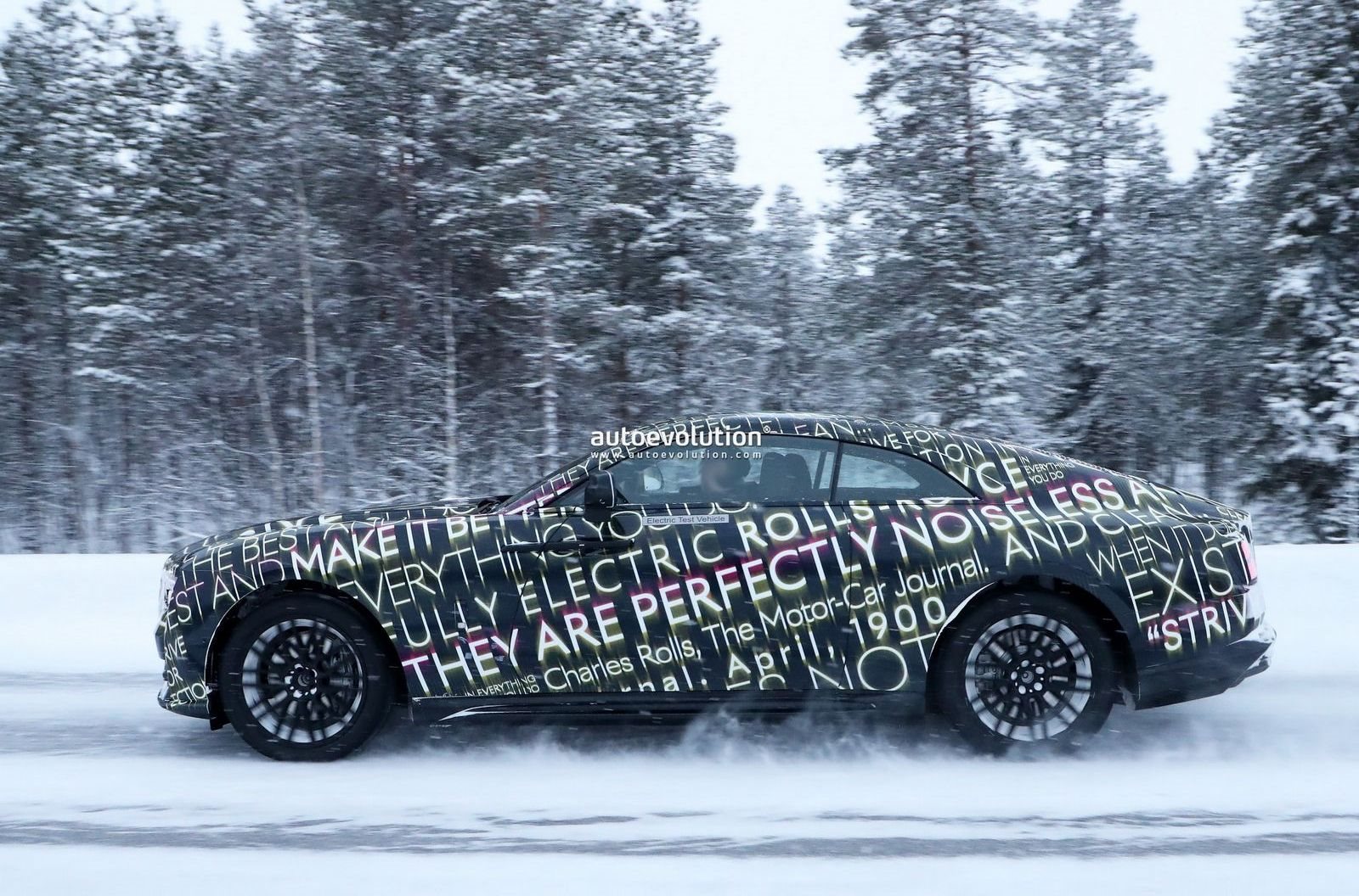 NOVO ROLLS-ROYCE SPECTRE TESTA SUA AUTONOMIA NO FRIO DO NORTE DA EUROPA, foto 9