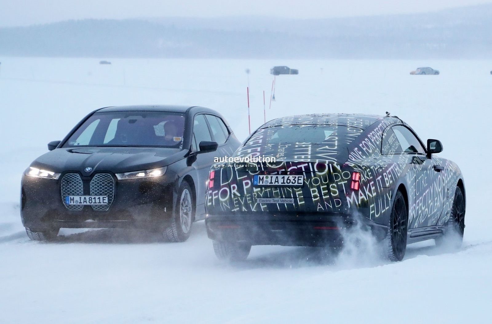 NOVO ROLLS-ROYCE SPECTRE TESTA SUA AUTONOMIA NO FRIO DO NORTE DA EUROPA, foto 29
