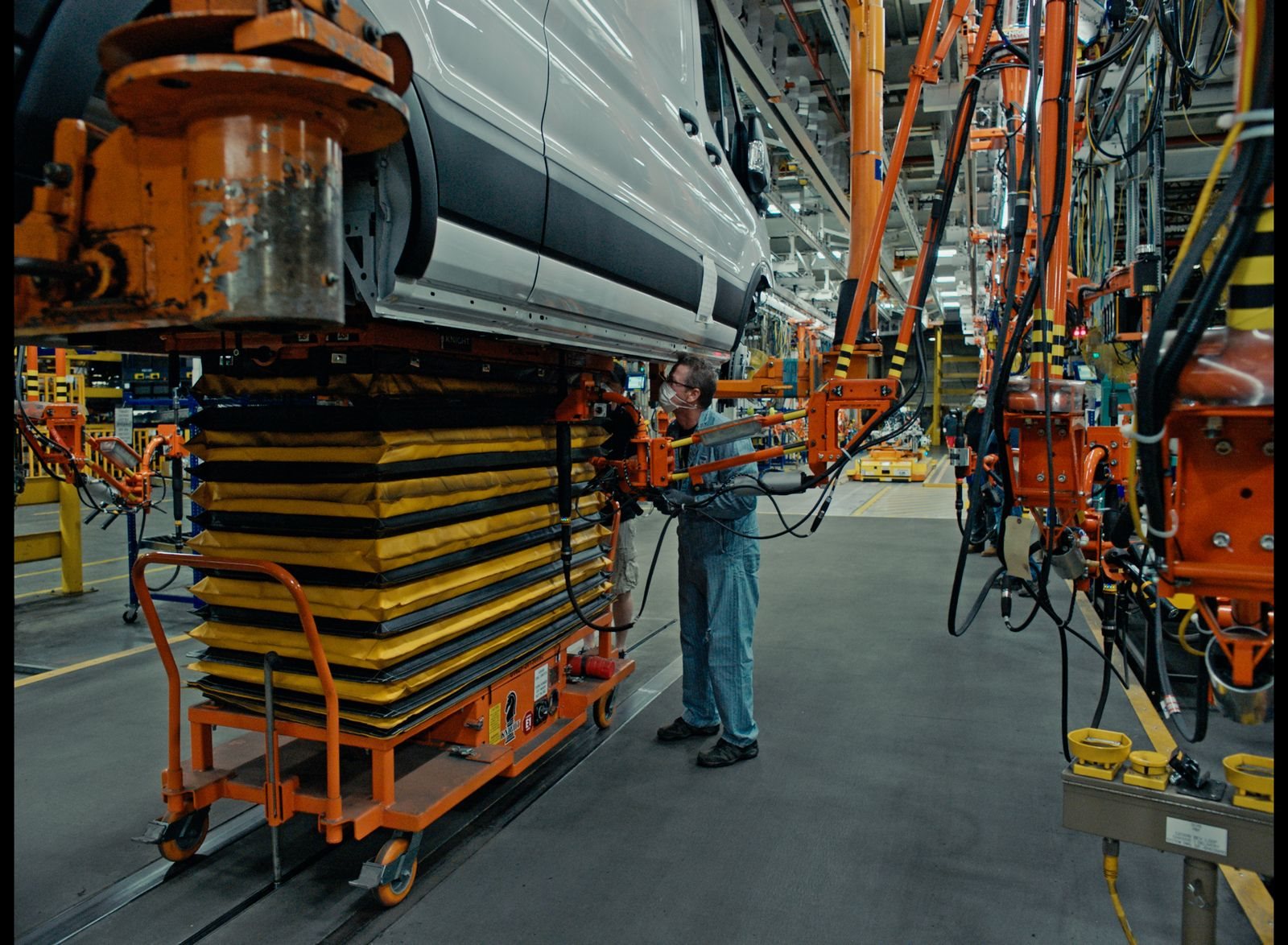FORD INICIA A ENTREGA DA E-TRANSIT NA AMÉRICA DO NORTE E TRABALHA PARA AUMENTAR A PRODUÇÃO, foto 8