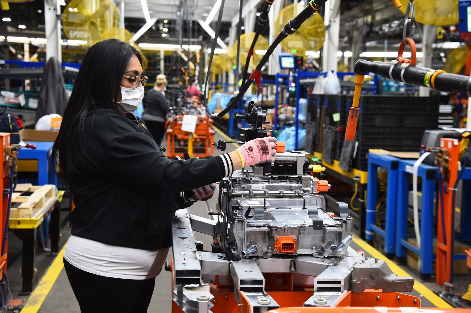 FORD INICIA A ENTREGA DA E-TRANSIT NA AMÉRICA DO NORTE E TRABALHA PARA AUMENTAR A PRODUÇÃO, foto 17