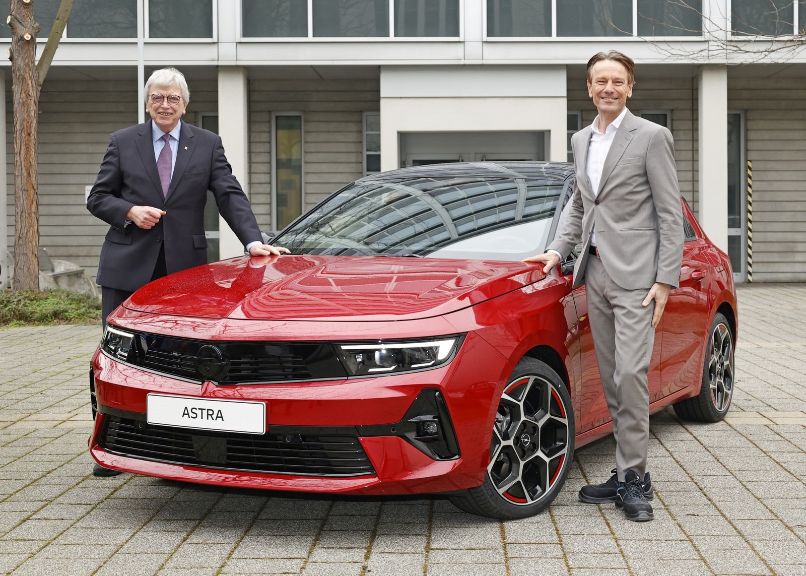 NOVO OPEL ASTRA COMEÇA A SER PRODUZIDO EM RÜSSELSHEIM, foto 9