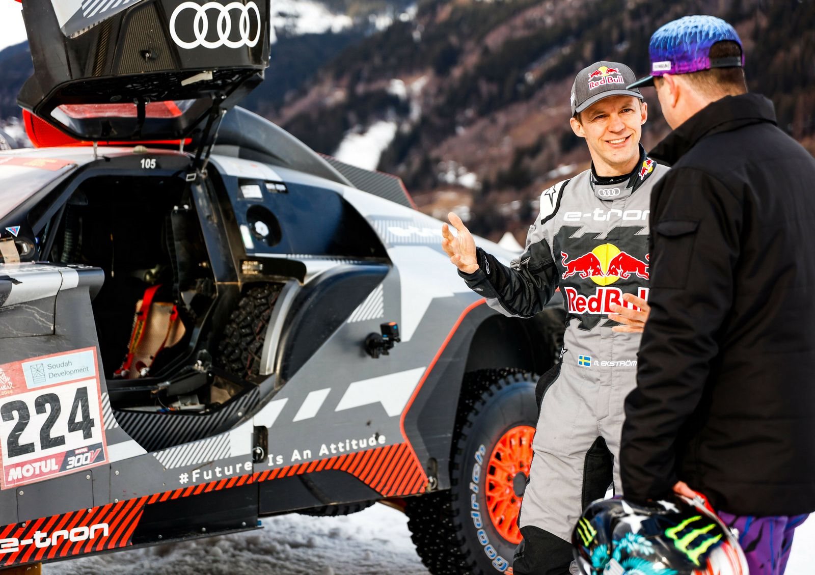 KEN BLOCK ASSUME O COMANDO DO AUDI RS Q E-TRON, foto 18