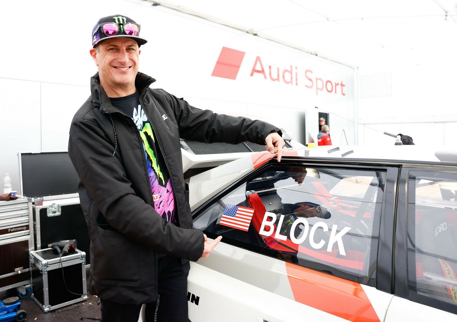 KEN BLOCK ASSUME O COMANDO DO AUDI RS Q E-TRON, foto 23