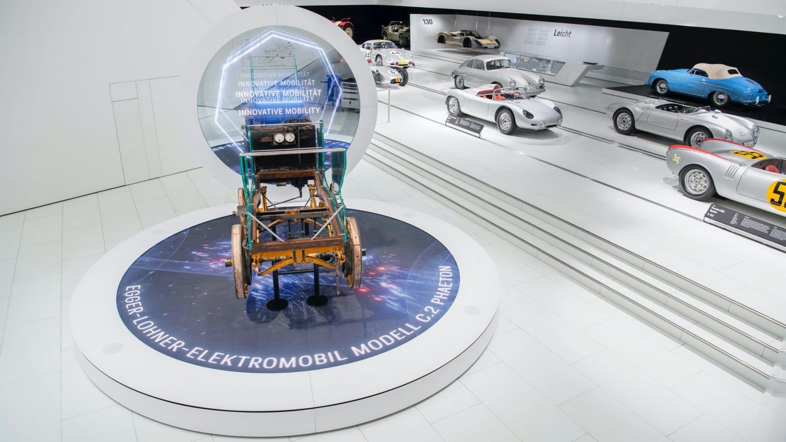 UMA VIAGEM AO PASSADO NO MUSEU PORSCHE COM O ‘FUTURE HERITAGE PORTAL’, foto 4