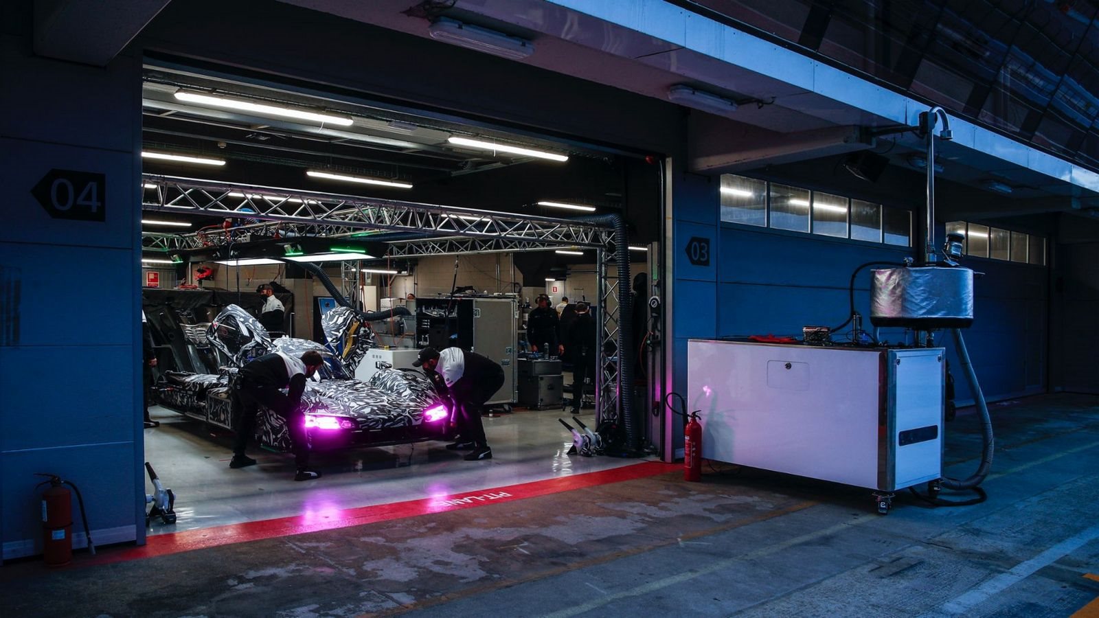 PORSCHE LMDh: COMPLETADOS COM SUCESSO OS PRIMEIROS TESTES EM UM CIRCUITO INTERNACIONAL, foto 7