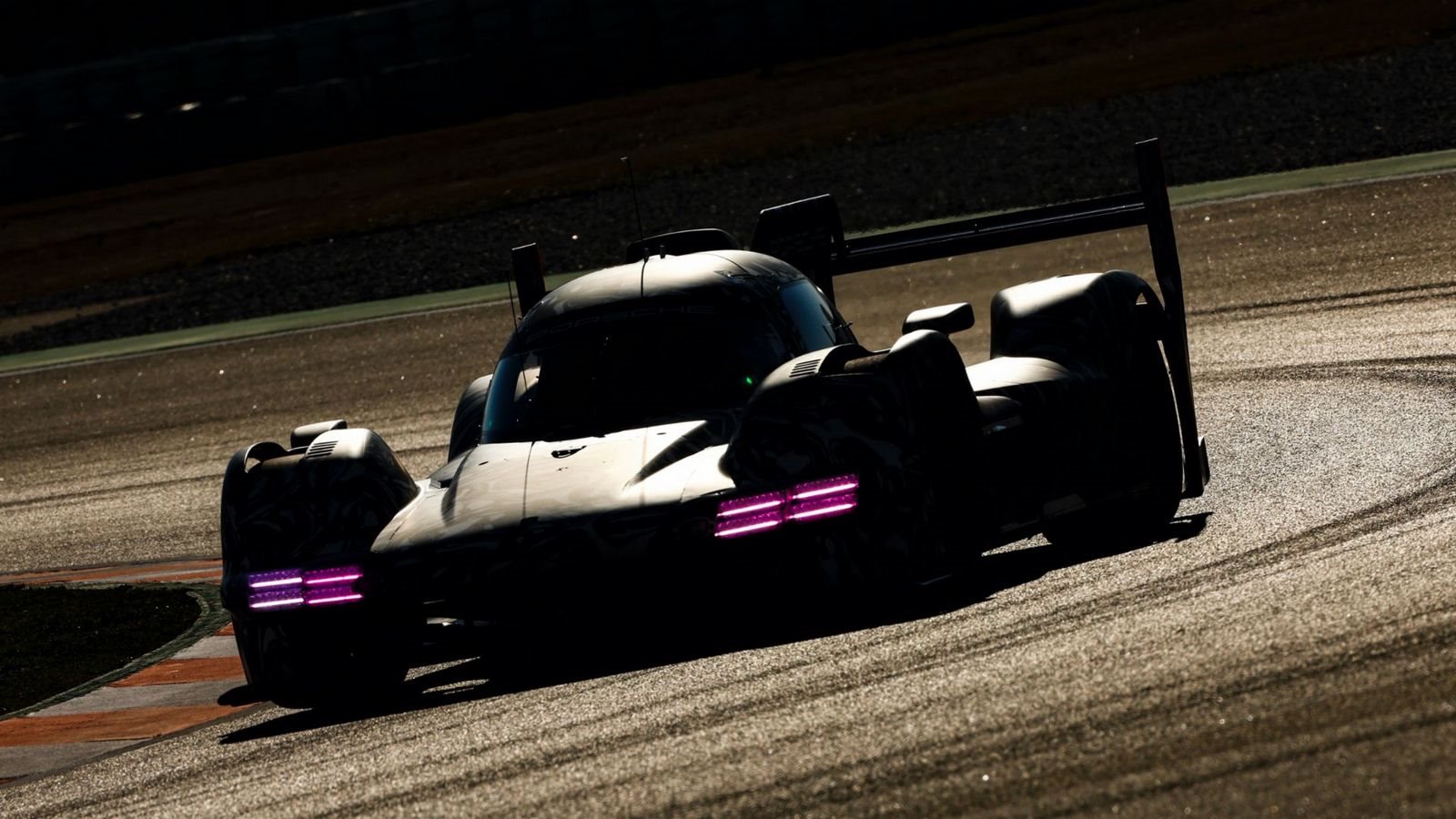 PORSCHE LMDh: COMPLETADOS COM SUCESSO OS PRIMEIROS TESTES EM UM CIRCUITO INTERNACIONAL, foto 8