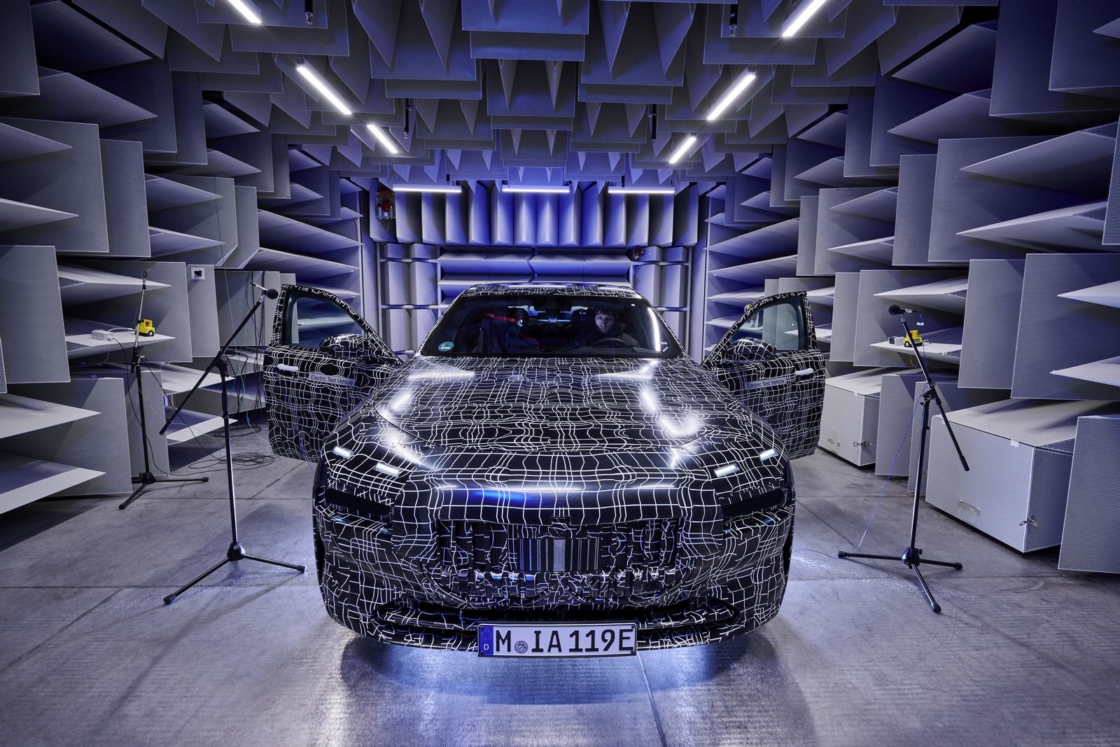 BMW i7 2022 VOLTA A APARECER EM UM NOVO TEASER, foto 10