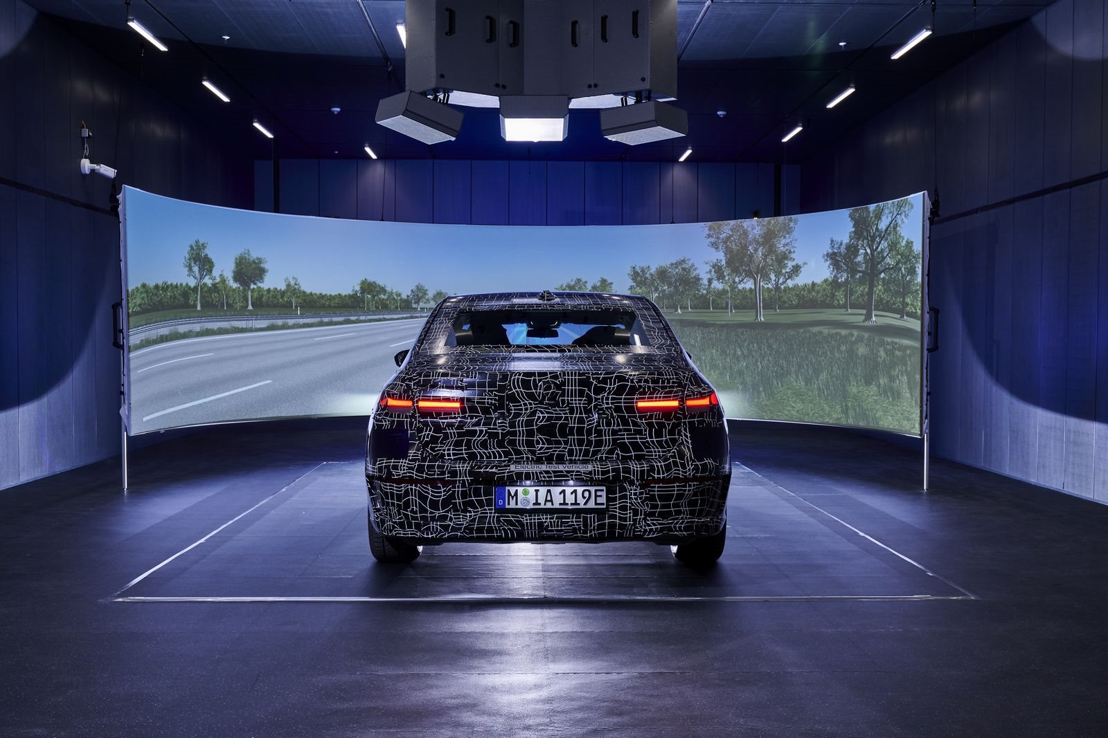 BMW i7 2022 VOLTA A APARECER EM UM NOVO TEASER, foto 13