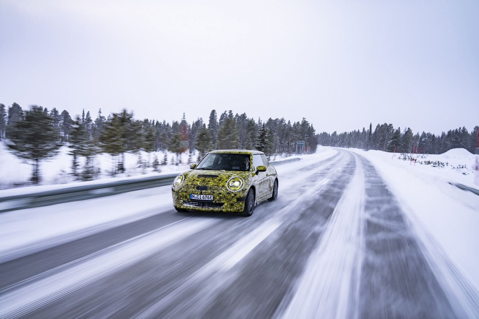 TOTALMENTE ELÉTRICO E REPLETO DE DIVERSÃO AO VOLANTE: O FUTURO MINI 3 PORTAS NA NEVE E NO GELO, foto 29