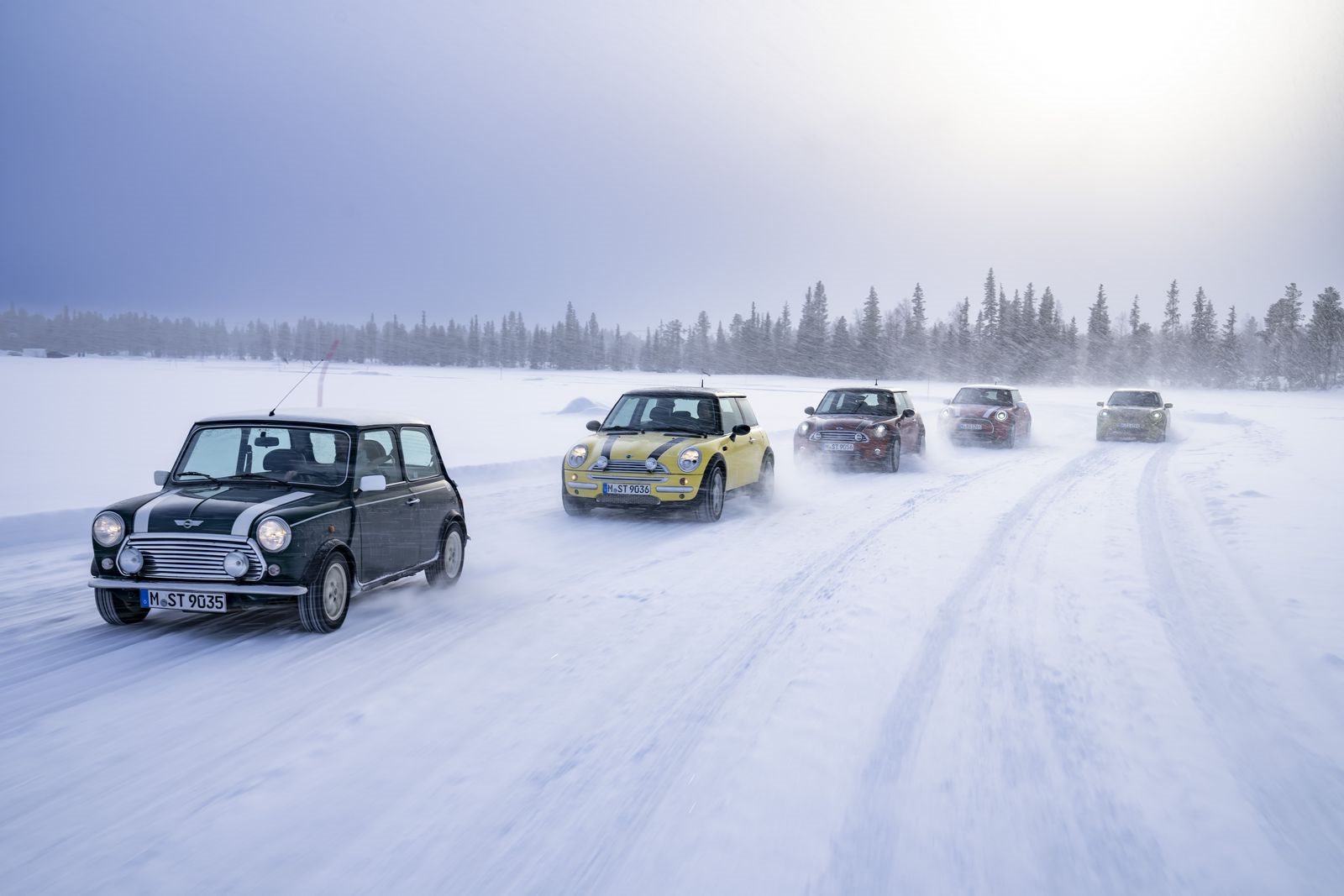 TOTALMENTE ELÉTRICO E REPLETO DE DIVERSÃO AO VOLANTE: O FUTURO MINI 3 PORTAS NA NEVE E NO GELO, foto 64
